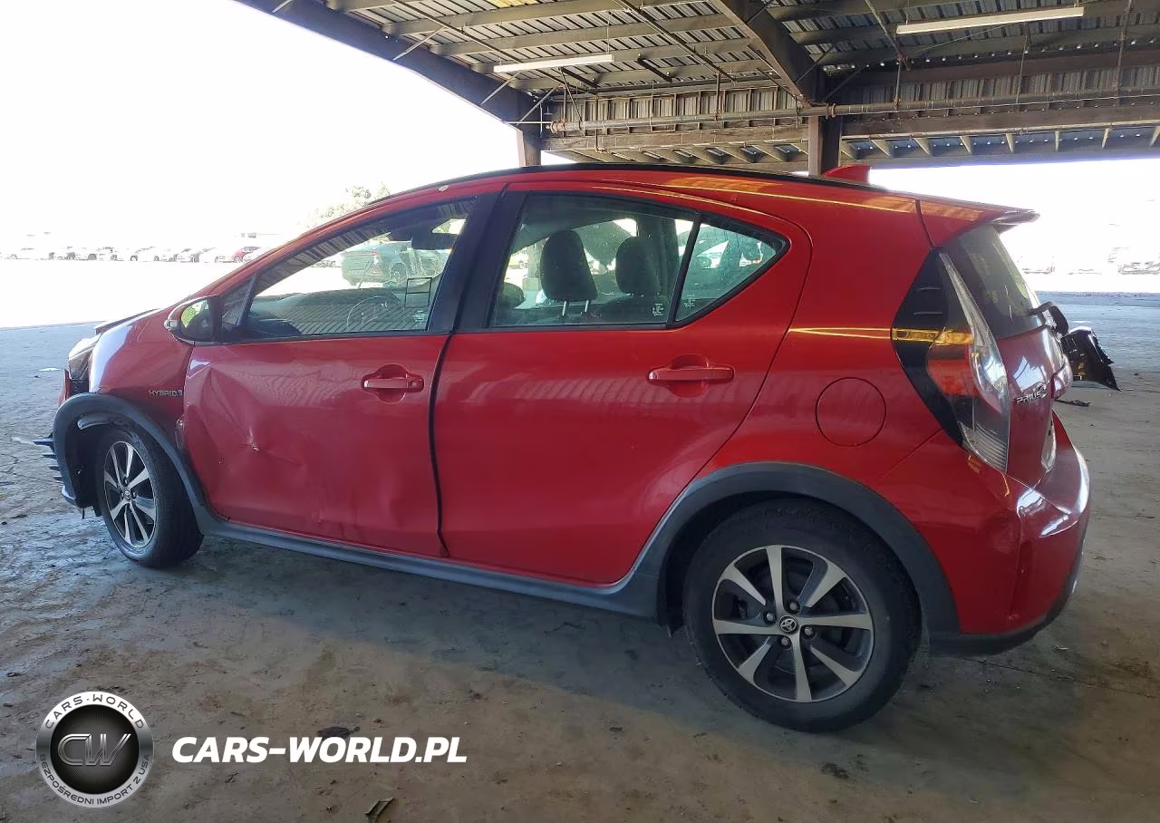 2019 Toyota Prius C L VIN:JTDKDTB39K1624754 - 2