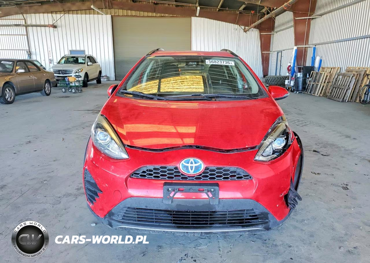 2019 Toyota Prius C L VIN:JTDKDTB39K1624754 - 5