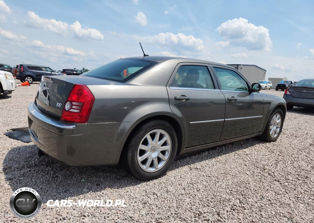 2008 Chrysler 300 Limited VIN:2C3KA33G68H255294 - 3