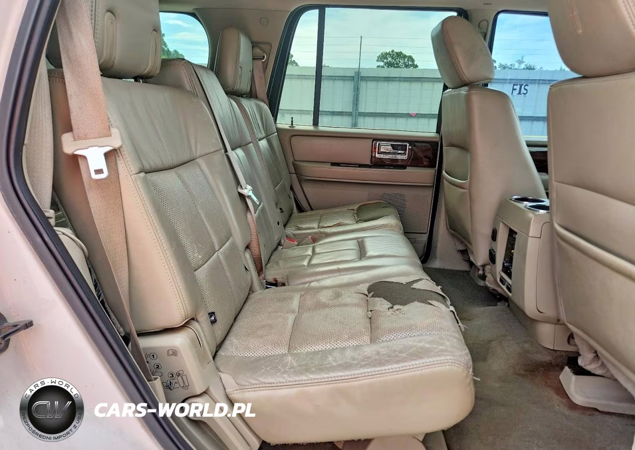 2011 Lincoln Navigator VIN:5LMJJ2H5XBEJ08492 - 11
