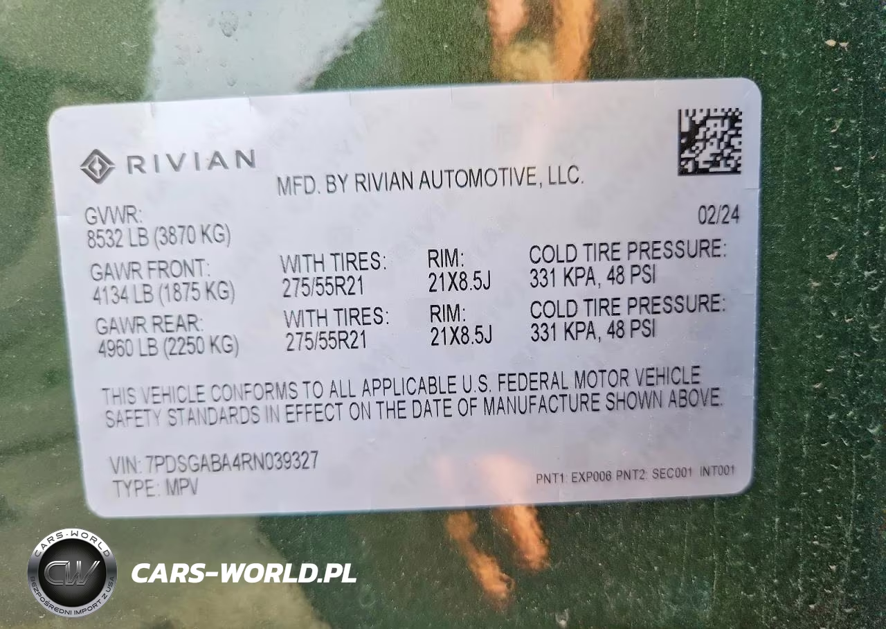 2024 Rivian R1S Adventure VIN:7PDSGABA4RN039327 - 13