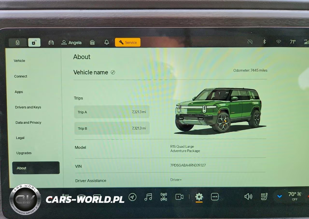 2024 Rivian R1S Adventure VIN:7PDSGABA4RN039327 - 9
