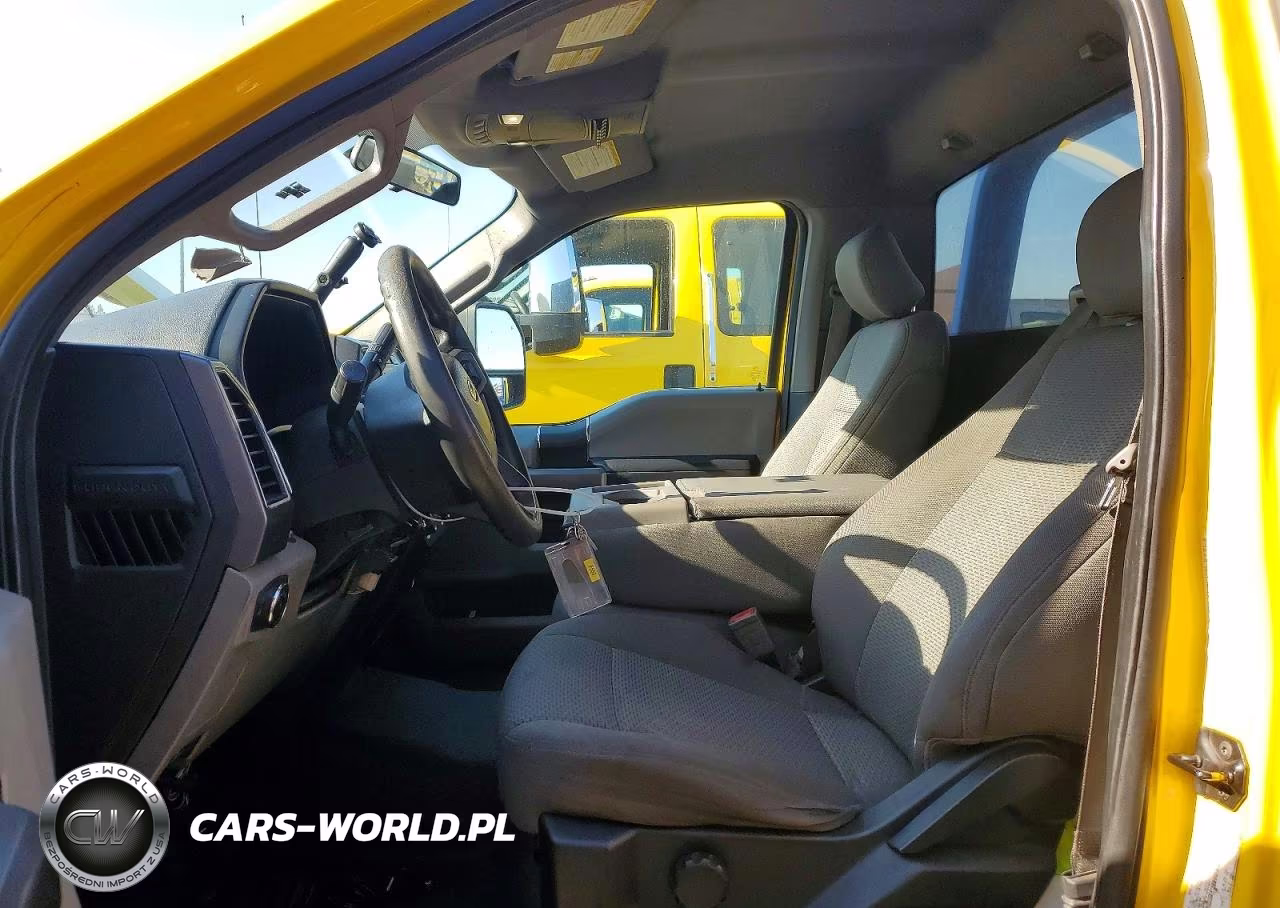 2019 Ford F550 Super Duty VIN:1FDUF5GT2KEF91303 - 7