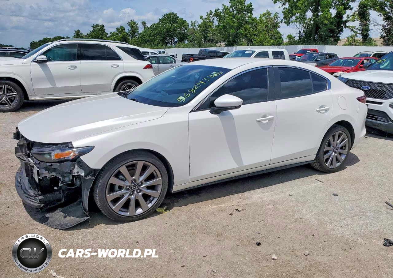 2021 Mazda 3 Select