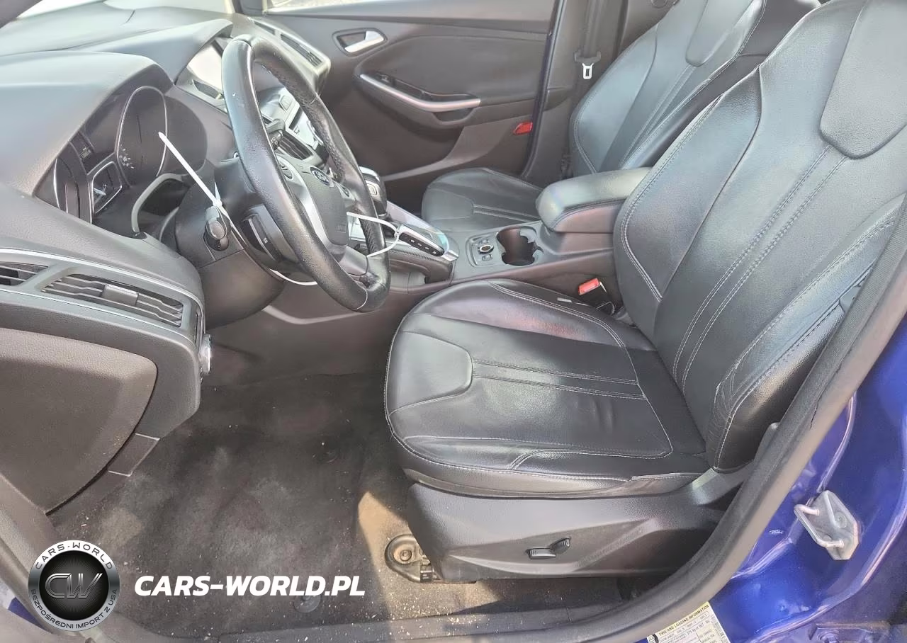 2014 Ford Focus Titanium VIN:1FADP3N24EL119867 - 7