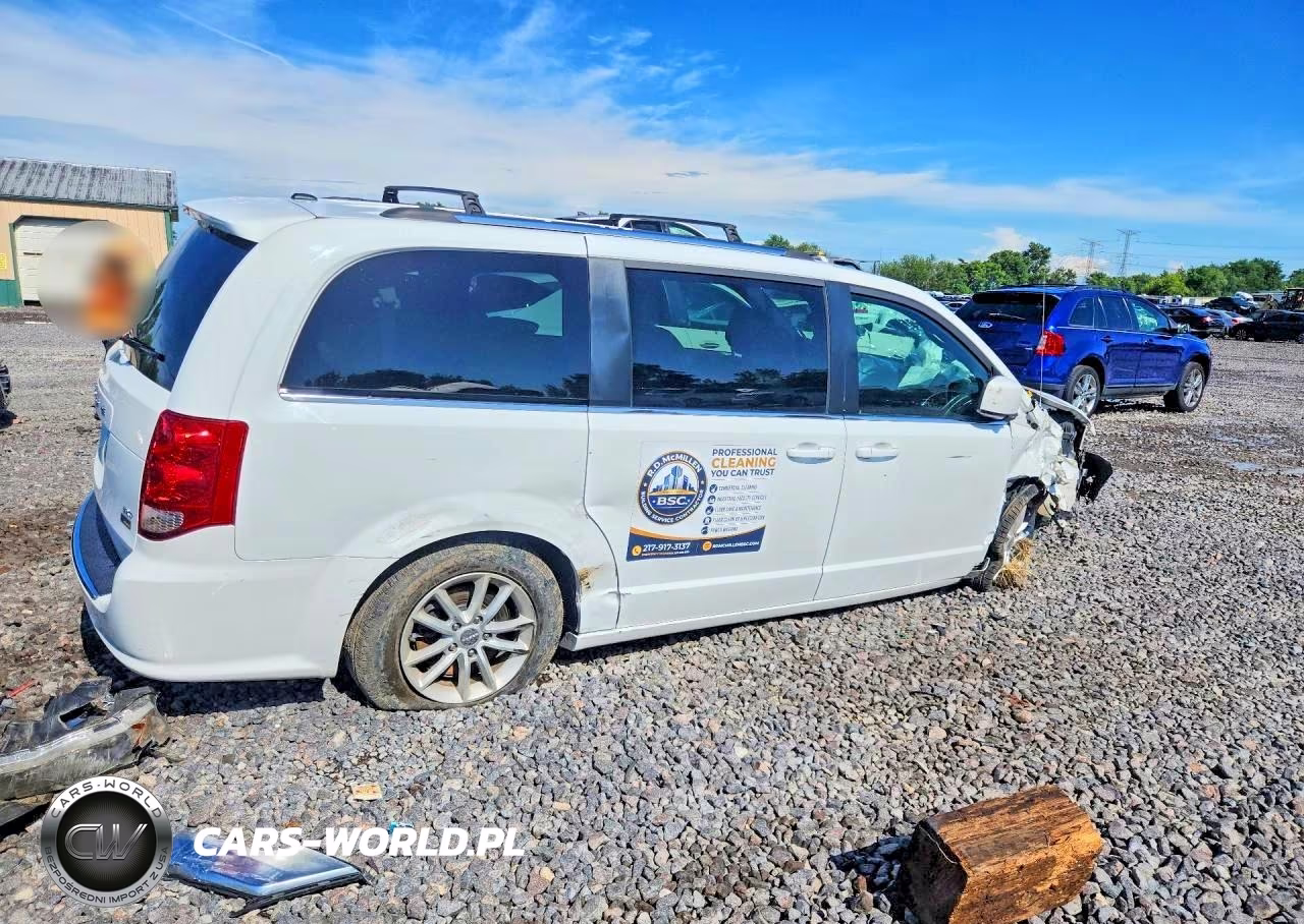 2019 Dodge Grand Caravan Sxt VIN:2C4RDGCG9KR630444 - 3