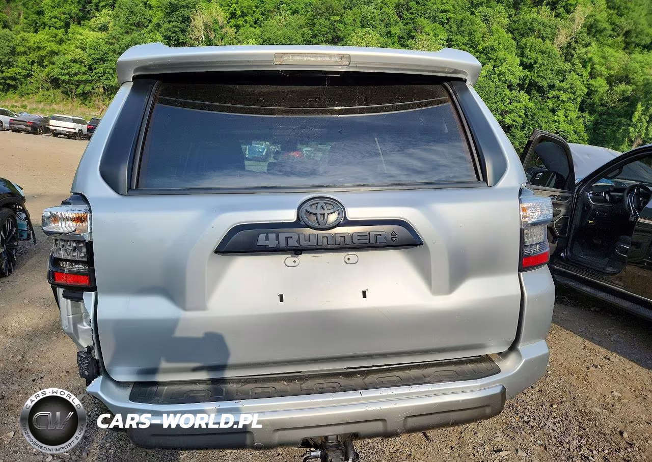 2022 Toyota 4Runner Trd Off Road Premium VIN:JTERU5JR4N6006809 - 6