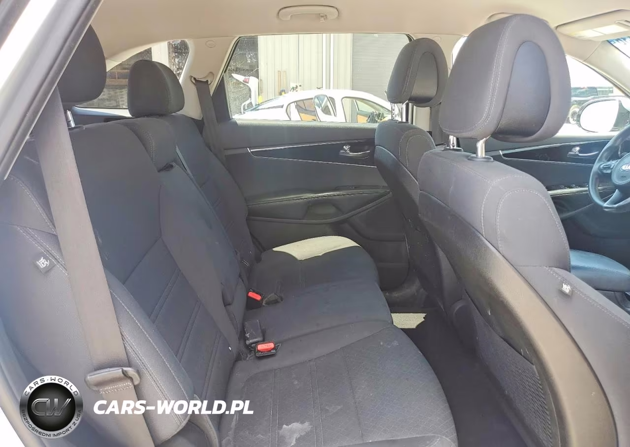 2016 Kia Sorento Lx V6 VIN:5XYPGDA51GG105601 - 11