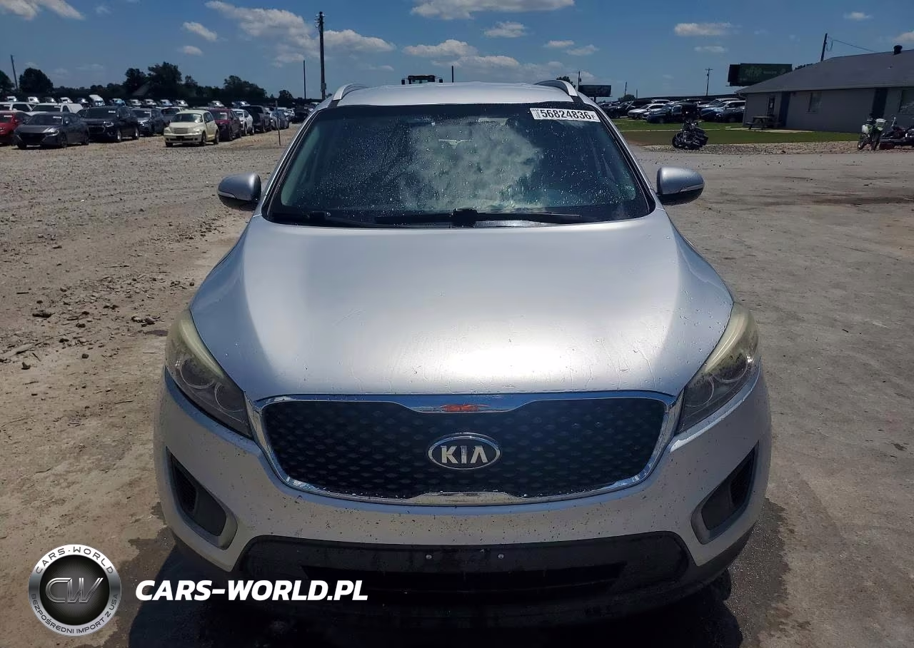 2016 Kia Sorento Lx V6 VIN:5XYPGDA51GG105601 - 5