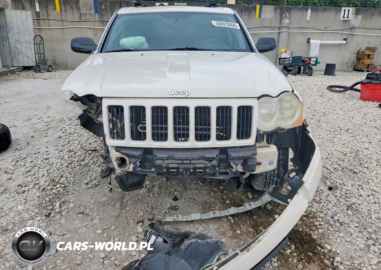 2008 Jeep Grand Cherokee Laredo VIN:1J8GR48K58C188874 - 5