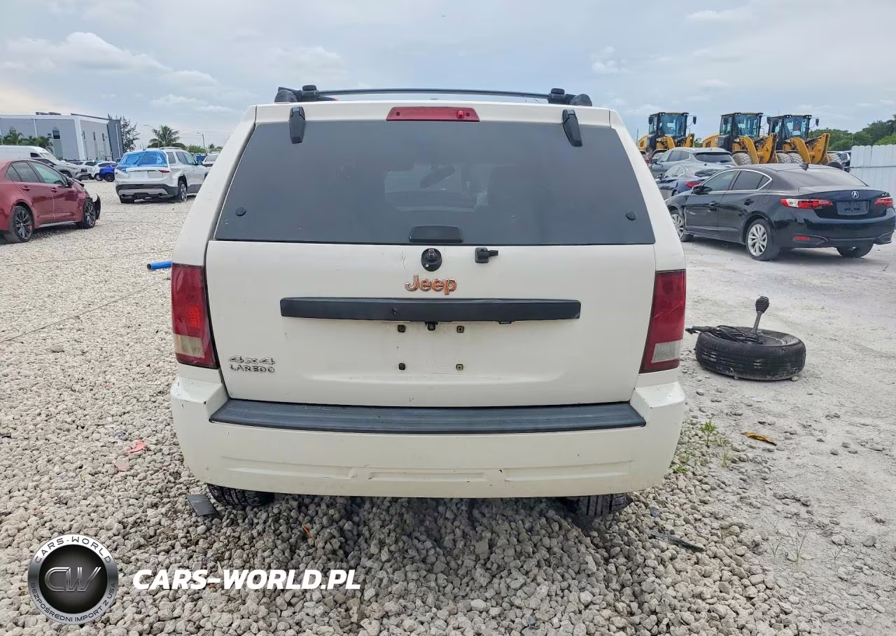 2008 Jeep Grand Cherokee Laredo VIN:1J8GR48K58C188874 - 6
