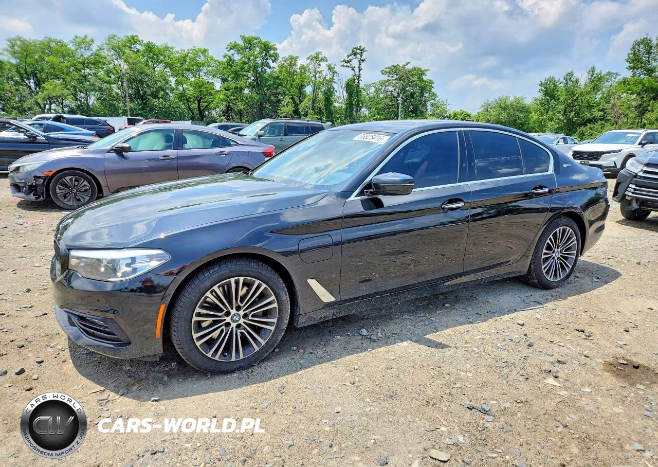 2018 BMW 530Xe