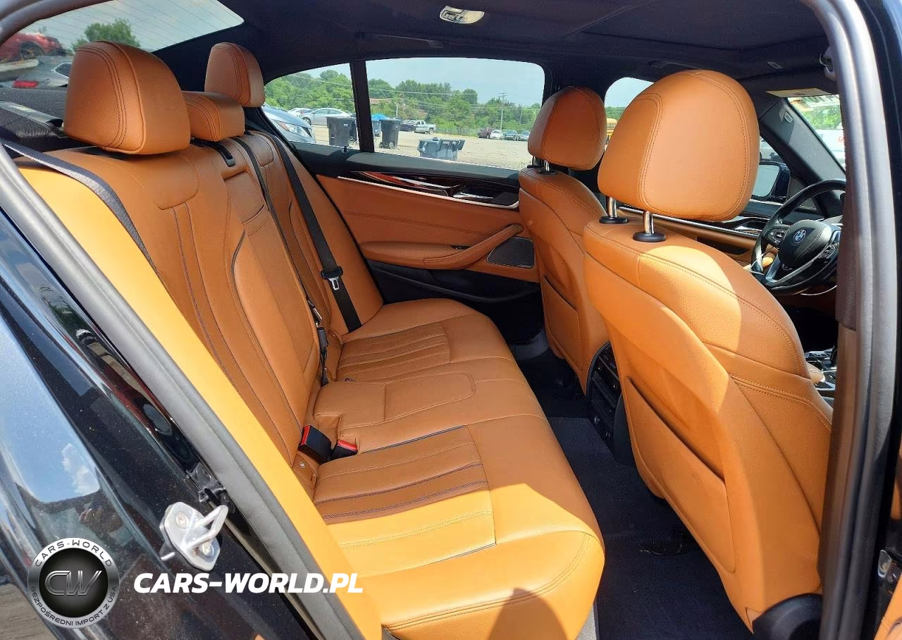 2018 BMW 530Xe VIN:WBAJB1C57JB084753 - 10
