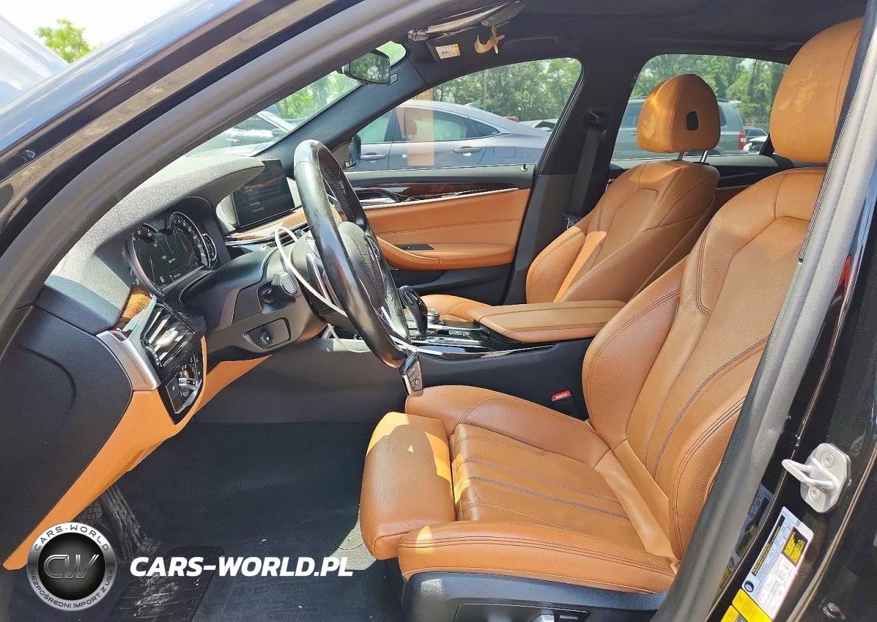 2018 BMW 530Xe VIN:WBAJB1C57JB084753 - 7