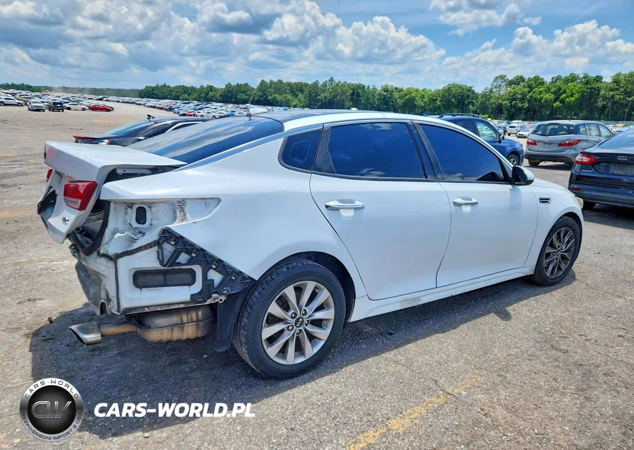 2016 Kia Optima Ex VIN:5XXGU4L30GG007782 - 3