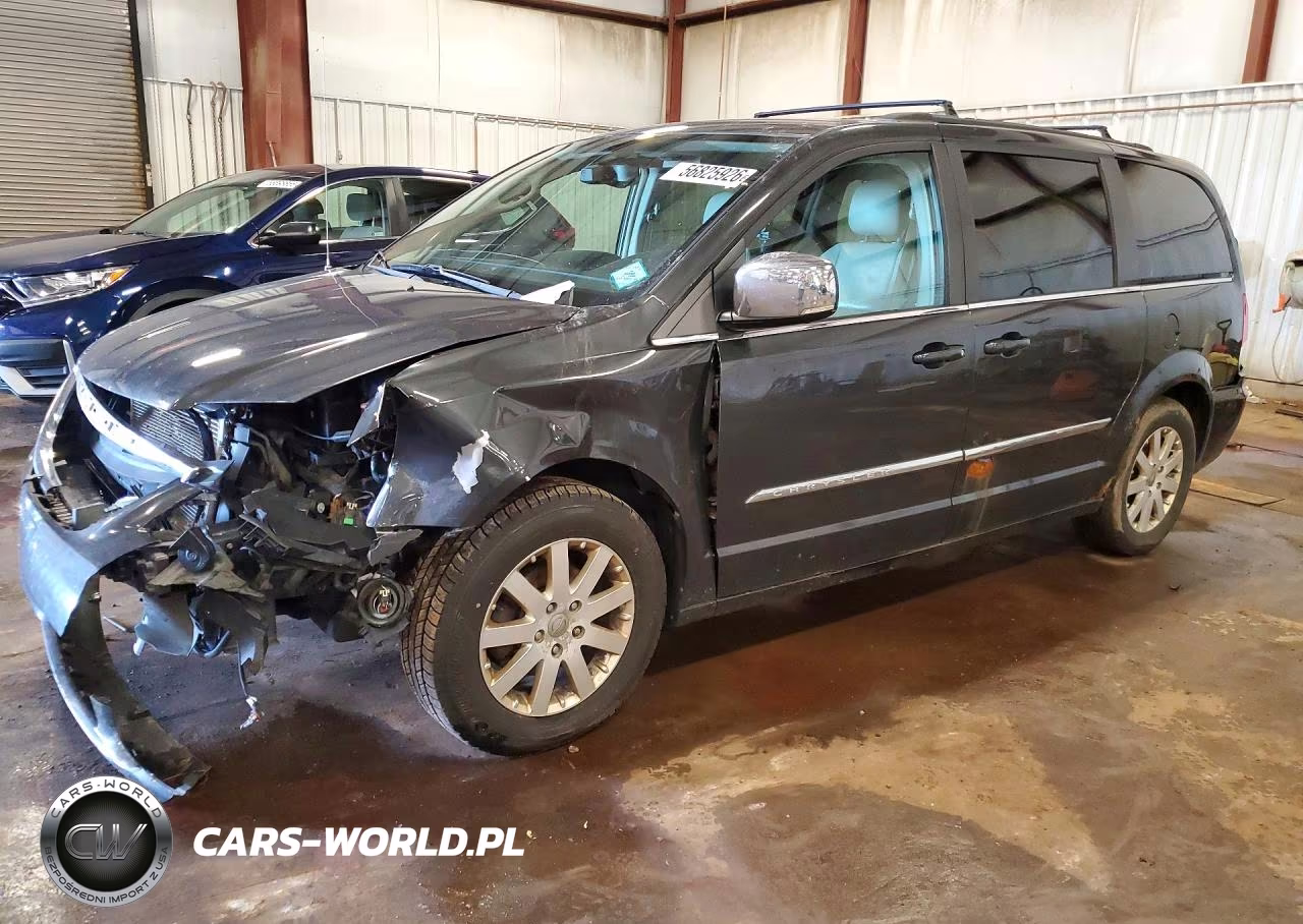2011 Chrysler Town & Country Touring L