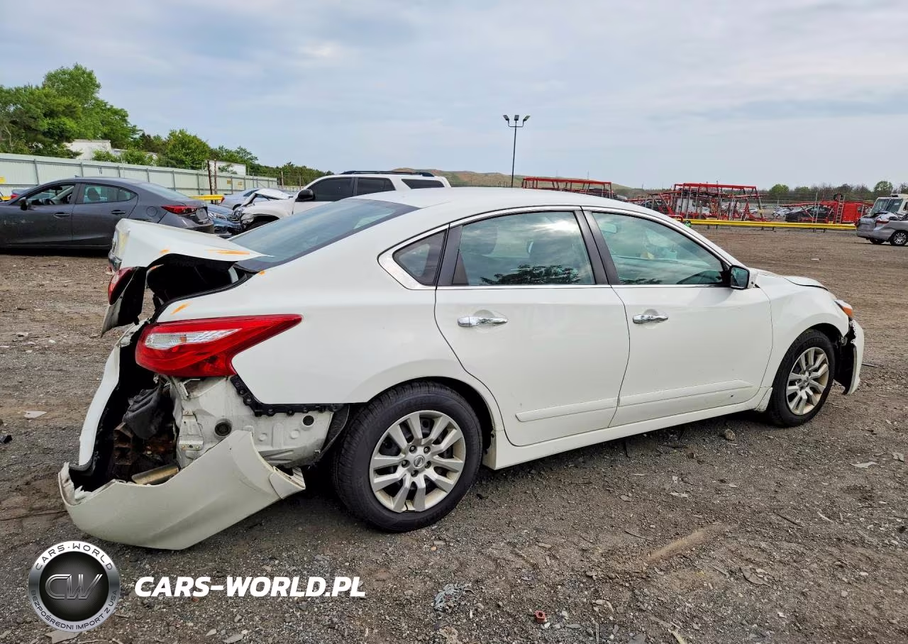 2016 Nissan Altima 2.5 S VIN:1N4AL3AP6GC261043 - 3