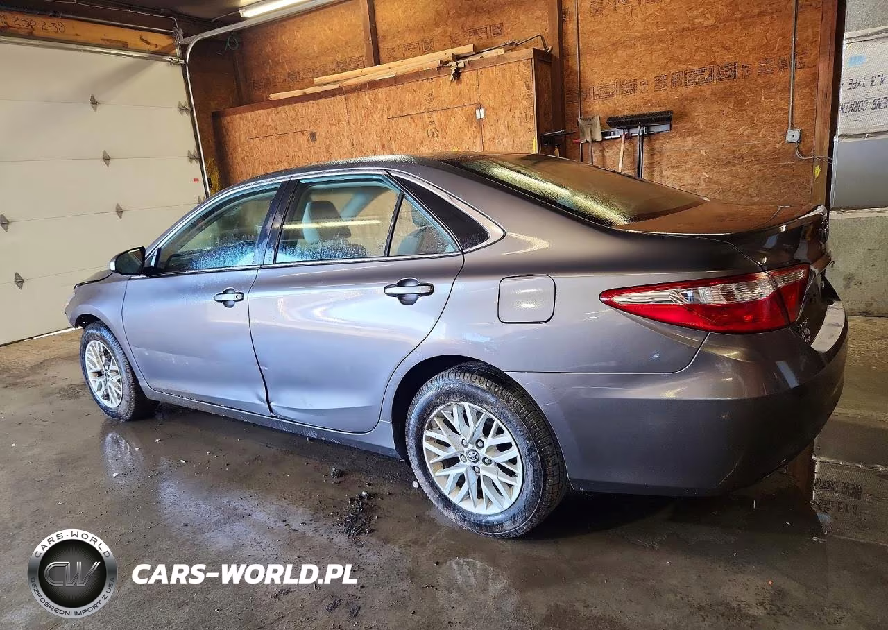 2017 Toyota Camry Le VIN:4T1BF1FK7HU688567 - 2