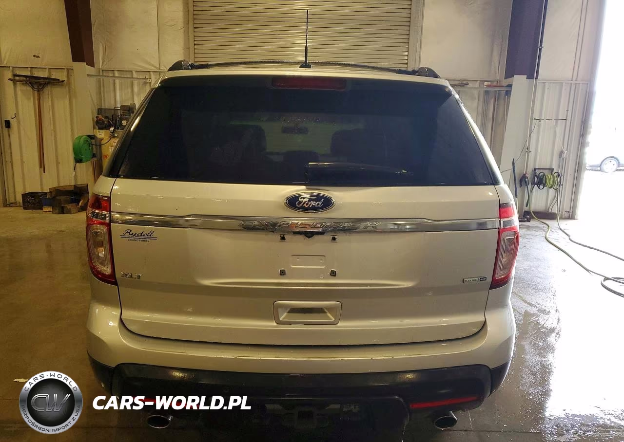 2015 Ford Explorer Xlt VIN:1FM5K8D83FGB17551 - 6
