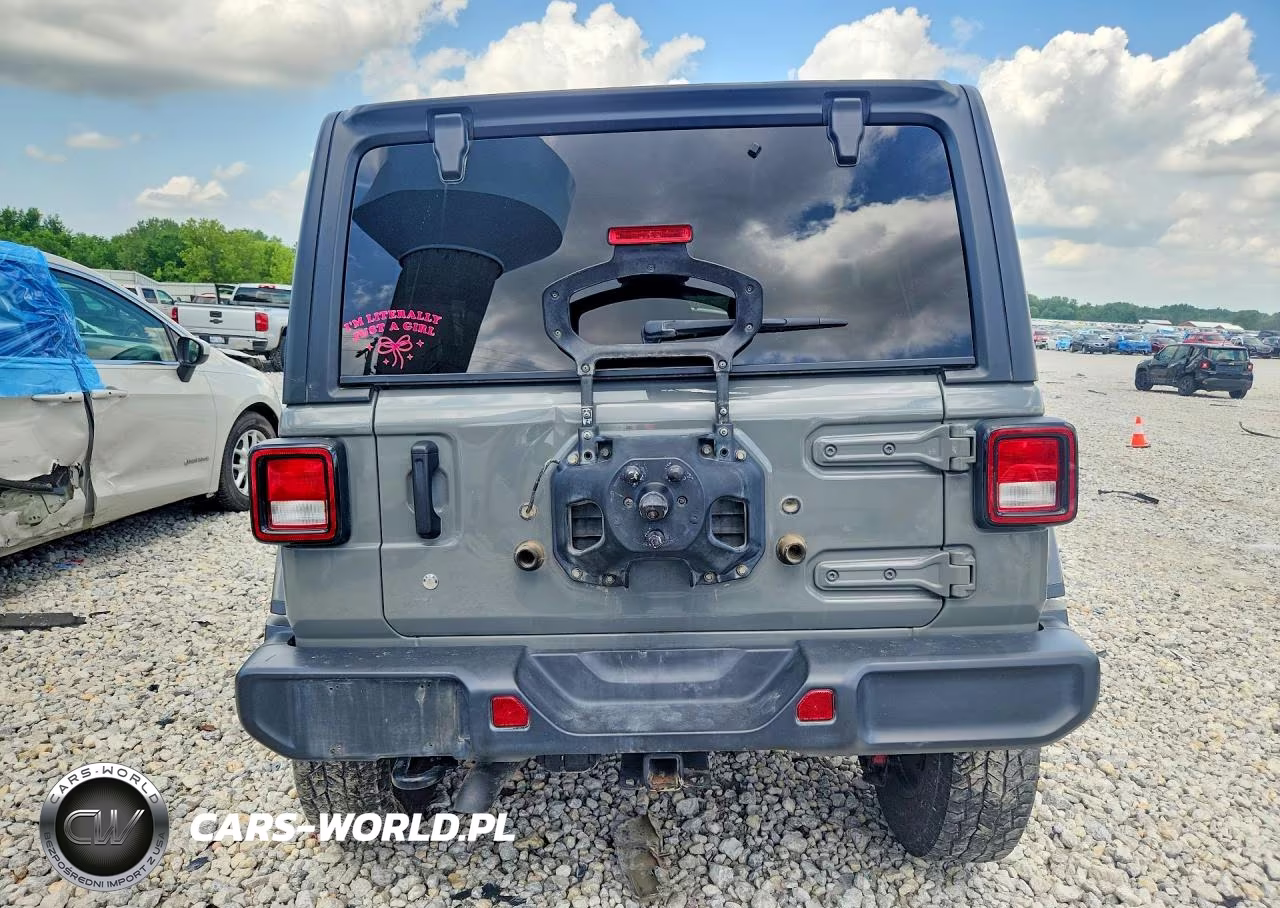 2018 Jeep Wrangler Unlimited Sahara VIN:1C4HJXEG4JW256073 - 6