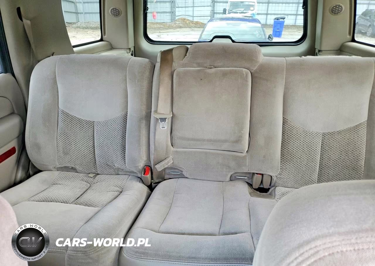 2004 Chevrolet Tahoe C1500 VIN:1GNEC13Z44J194956 - 10