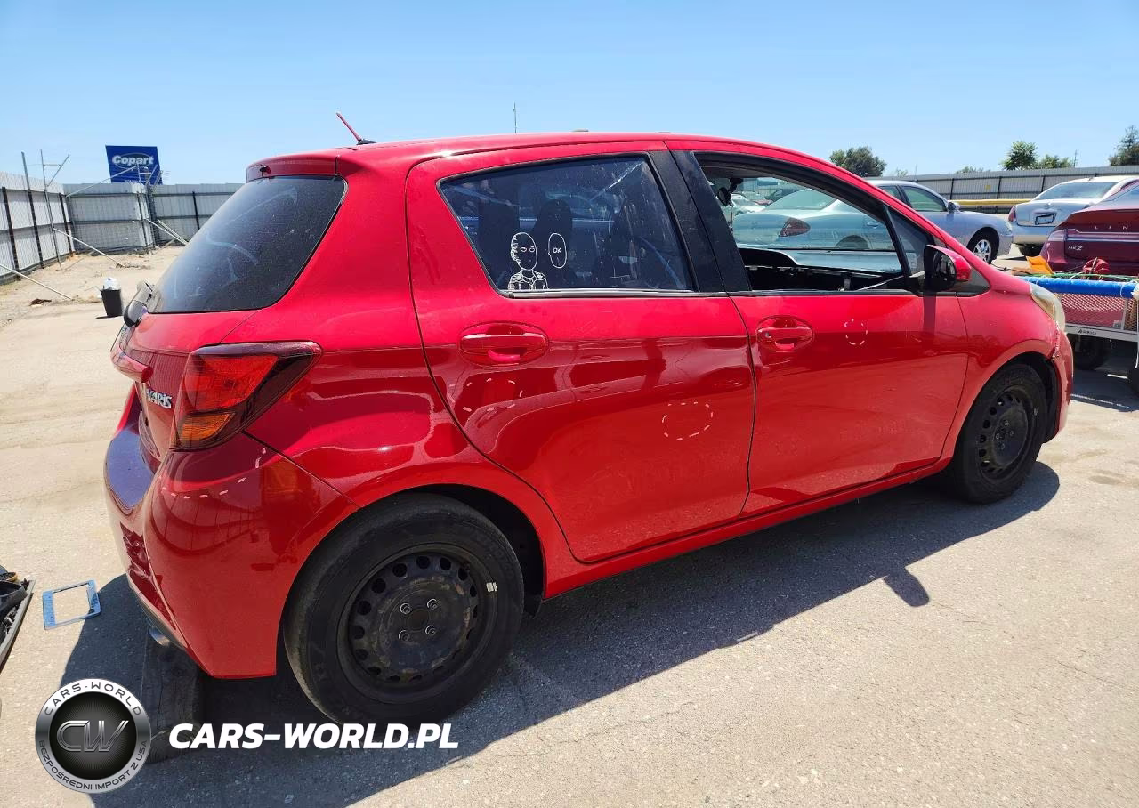 2015 Toyota Yaris 5-Door L VIN:VNKKTUD35FA043142 - 3