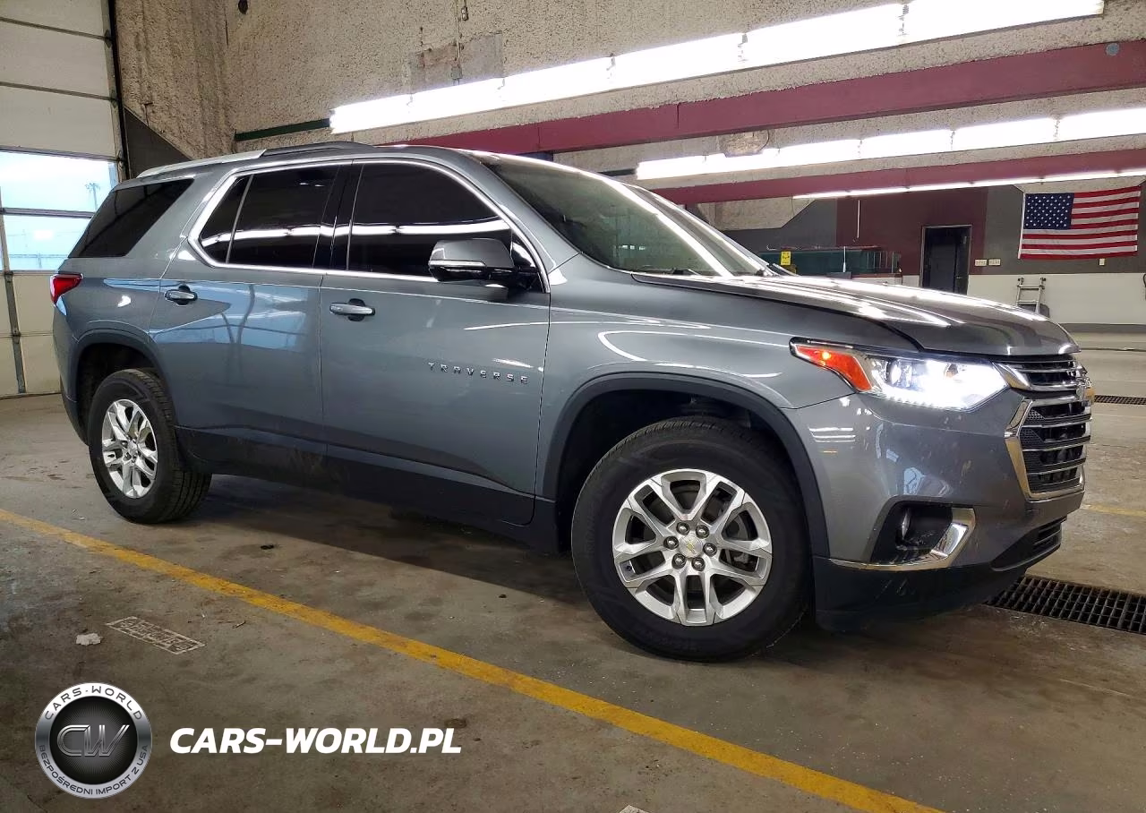 2018 Chevrolet Traverse Lt VIN:1GNERGKW8JJ206093 - 4