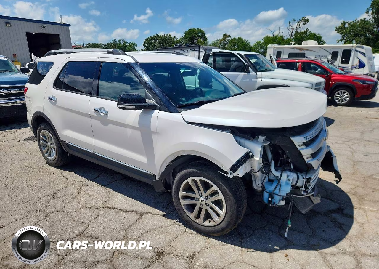 2013 Ford Explorer Xlt VIN:1FM5K7D82DGC49109 - 4