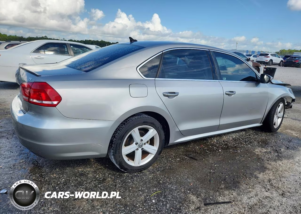 2012 Volkswagen Passat Se VIN:1VWBP7A35CC065657 - 3