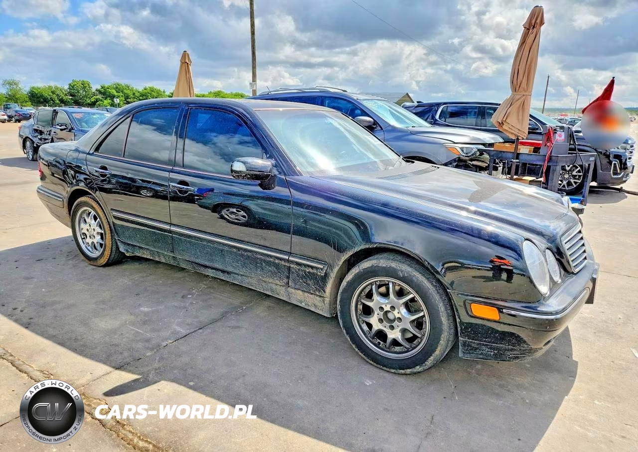 2001 Mercedes-Benz E 320 VIN:WDBJF65J41B255441 - 4