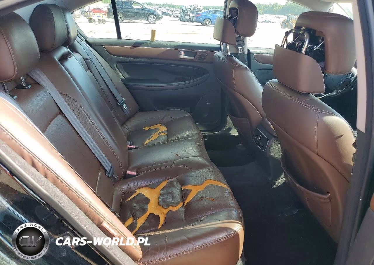 2012 Hyundai Genesis 4.6L VIN:KMHGC4DF3CU173869 - 10