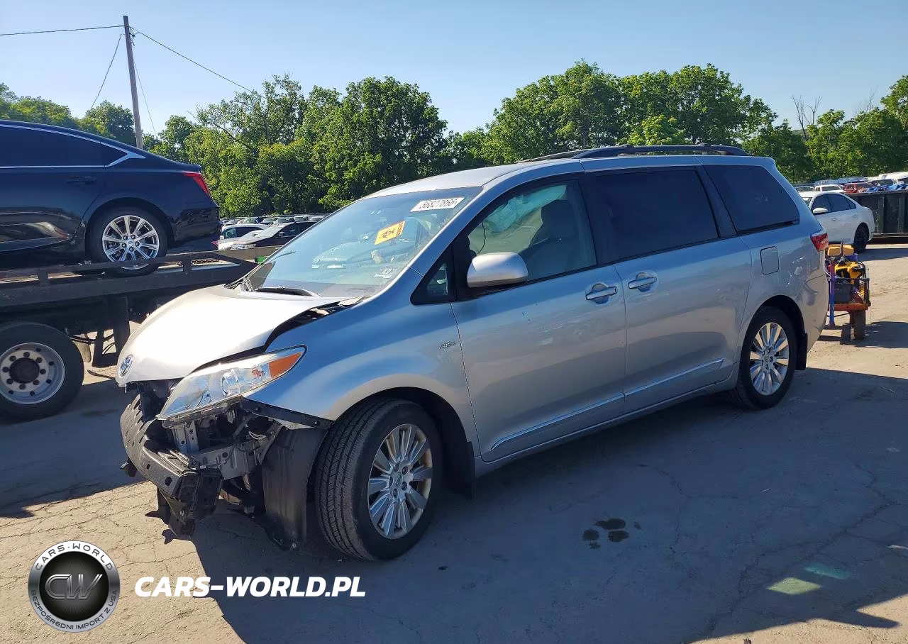 2016 Toyota Sienna Le