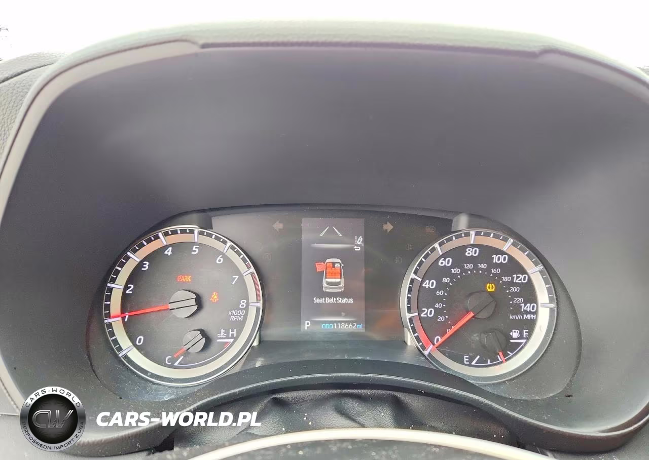 2021 Toyota Highlander L VIN:5TDCZRBH8MS101218 - 9