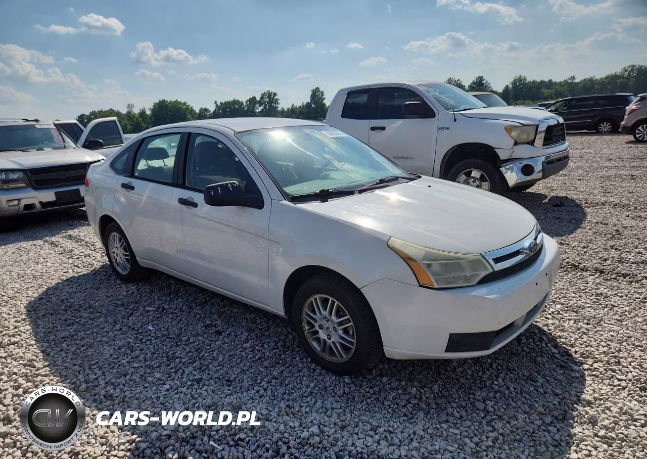 2010 Ford Focus Se VIN:1FAHP3FN2AW187362 - 4
