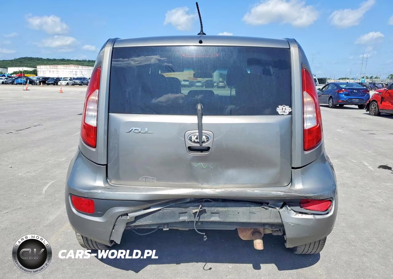 2013 Kia Soul + VIN:KNDJT2A68D7573719 - 6
