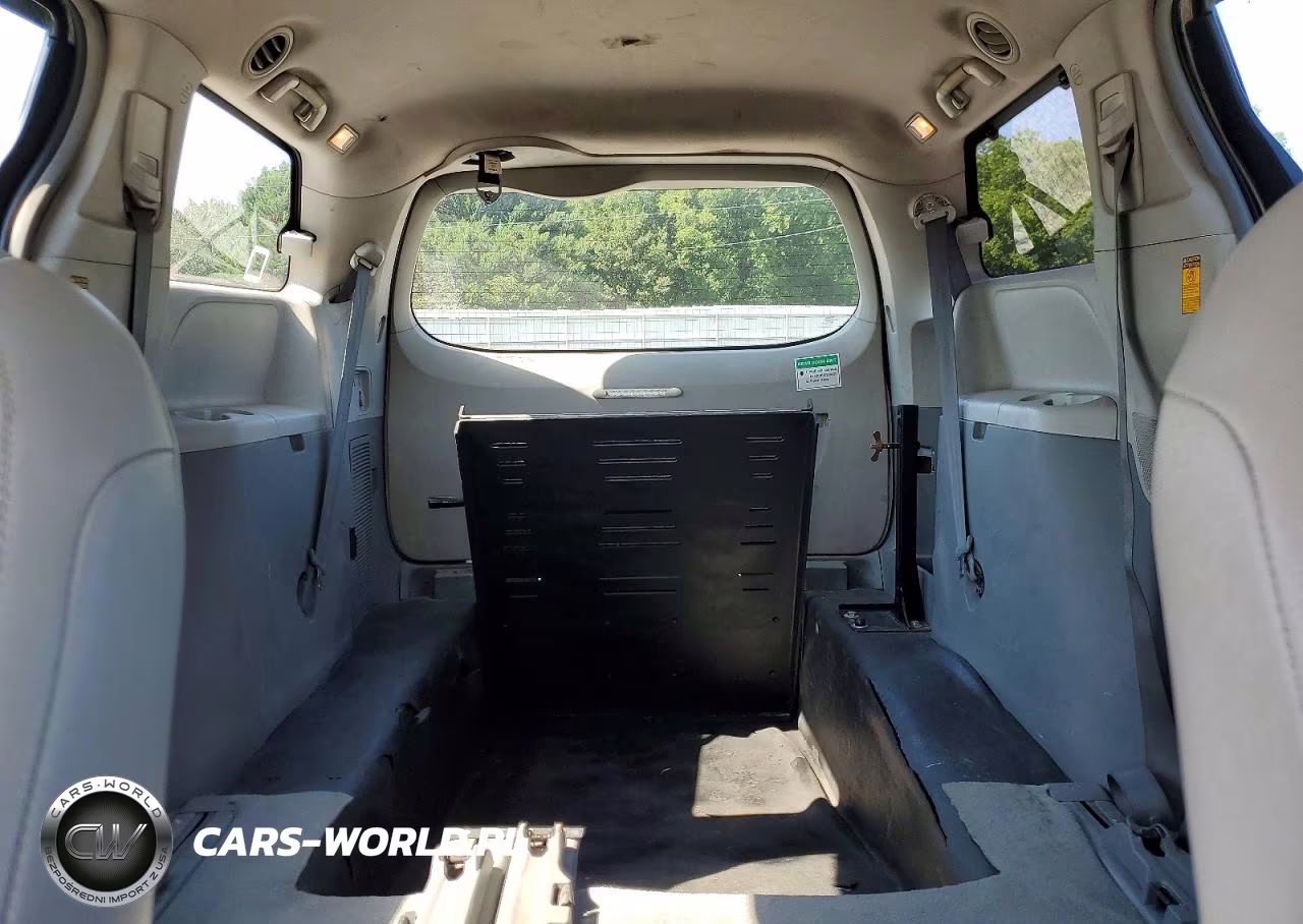 2014 Toyota Sienna L 7-Passenger VIN:5TDZK3DC3ES450849 - 10