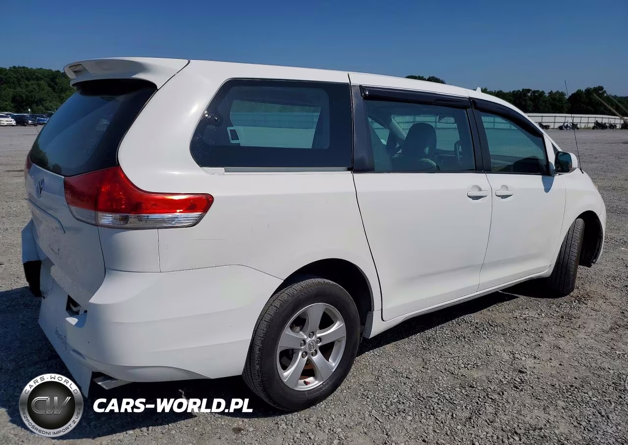 2014 Toyota Sienna L 7-Passenger VIN:5TDZK3DC3ES450849 - 3