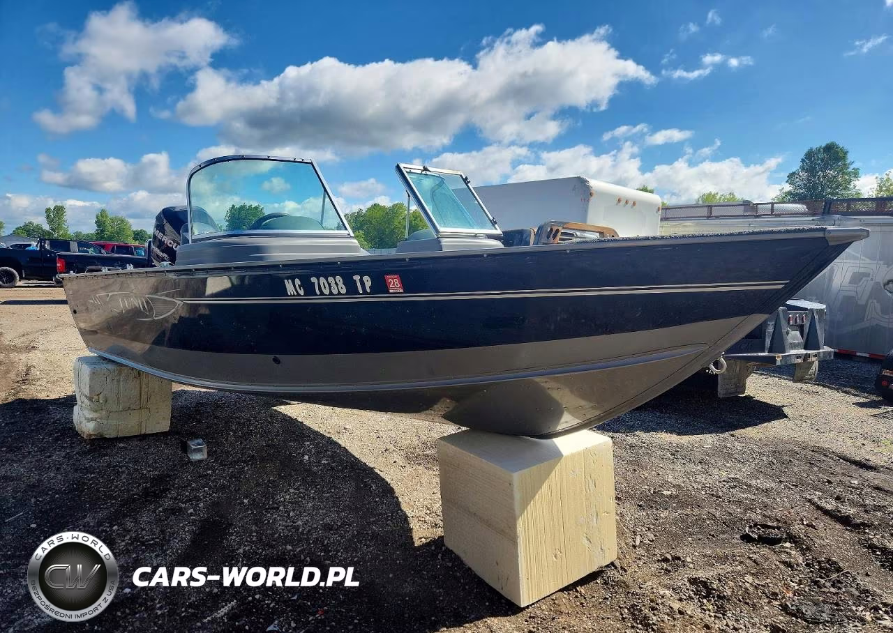 2013 Unk Boat