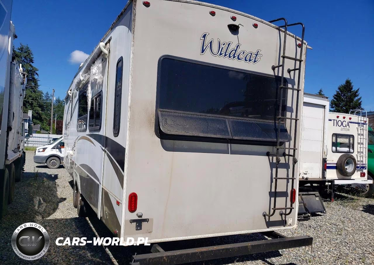 2015 Wildcat Fifth Wheel VIN:4X4FWCH26FV029881 - 3