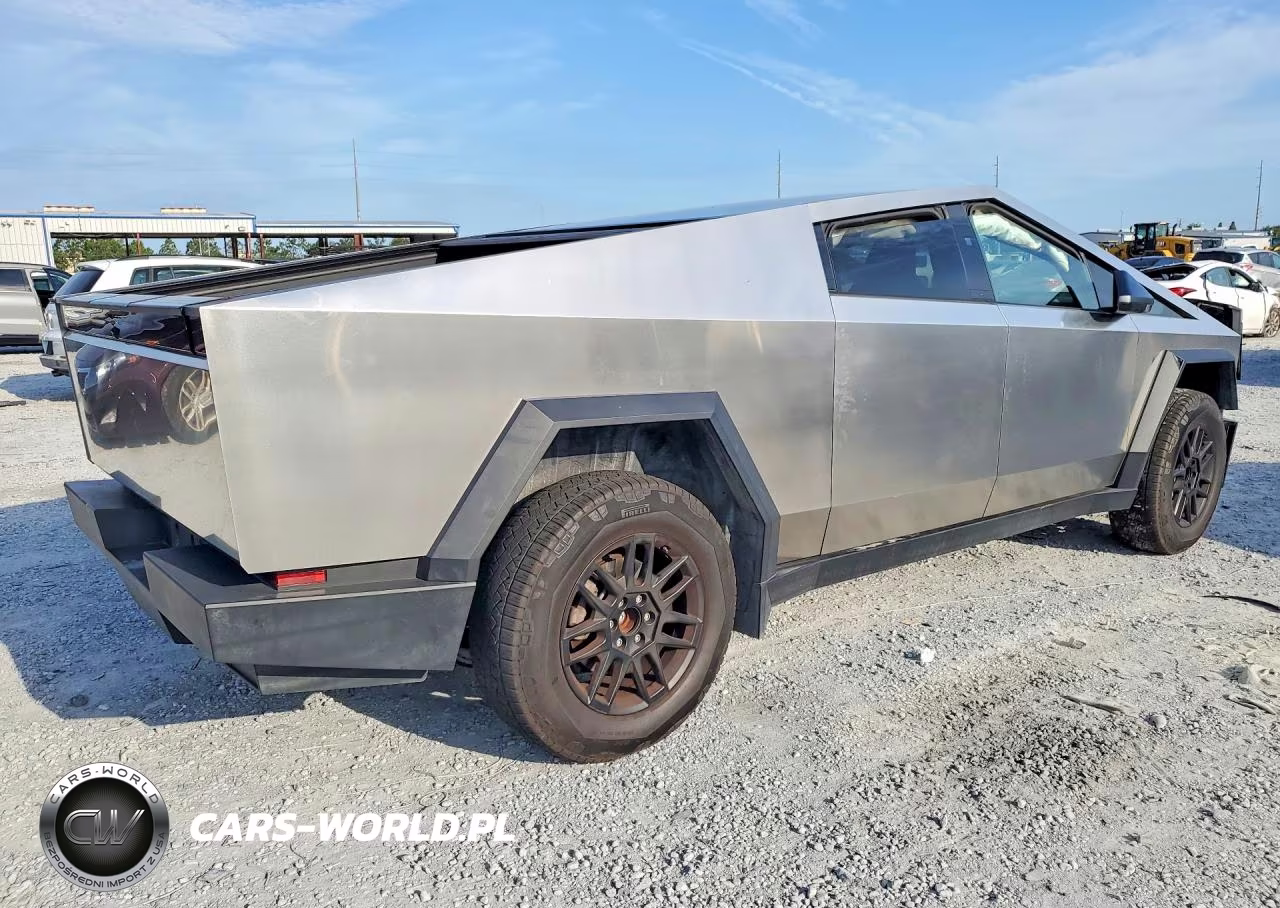 2024 Tesla Cybertruck VIN:7G2CEHED2RA050979 - 3