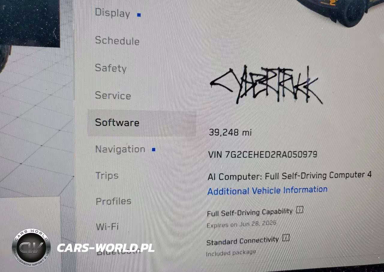 2024 Tesla Cybertruck VIN:7G2CEHED2RA050979 - 9