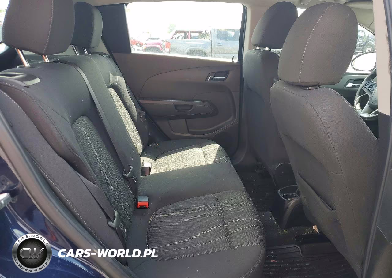 2016 Chevrolet Sonic Lt VIN:1G1JC6SBXG4123930 - 10