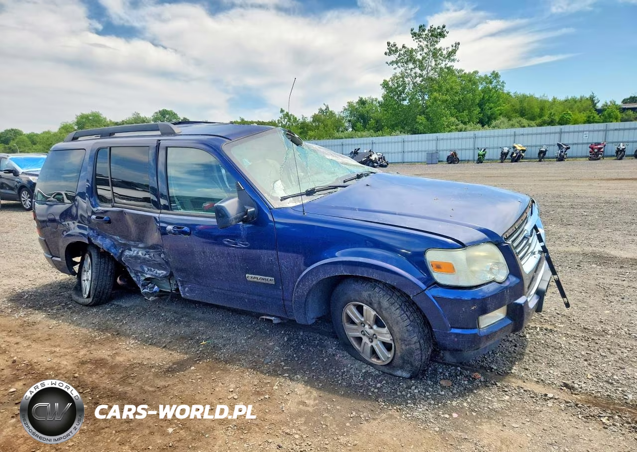 2007 Ford Explorer Xlt VIN:1FMEU73E77UB88203 - 4