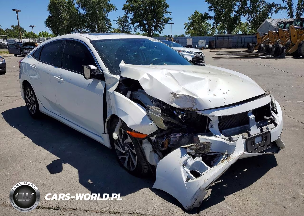 2017 Honda Civic Ex VIN:2HGFC2F7XHH576544 - 4