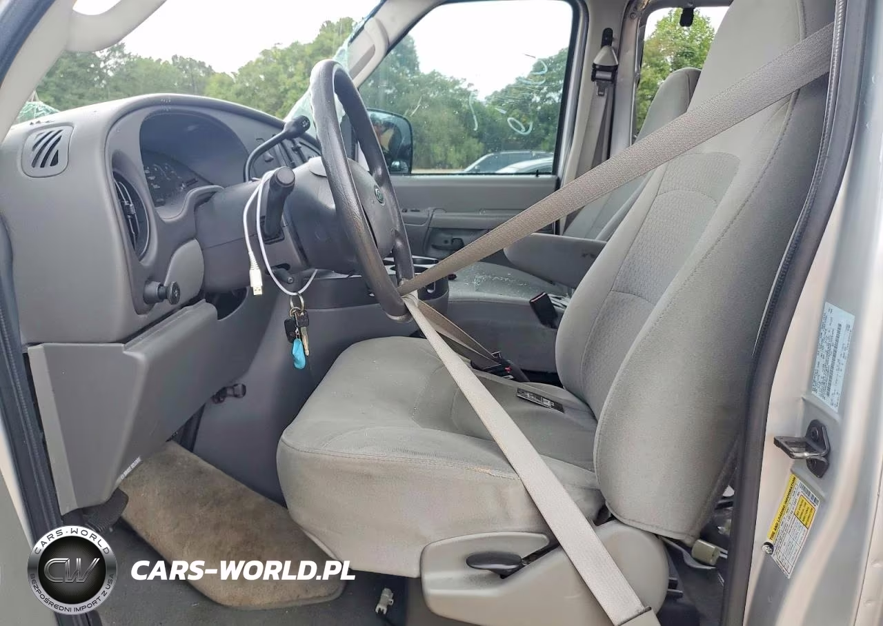 2007 Ford E250 Delivery Van VIN:1FTNS24W97DA50098 - 7