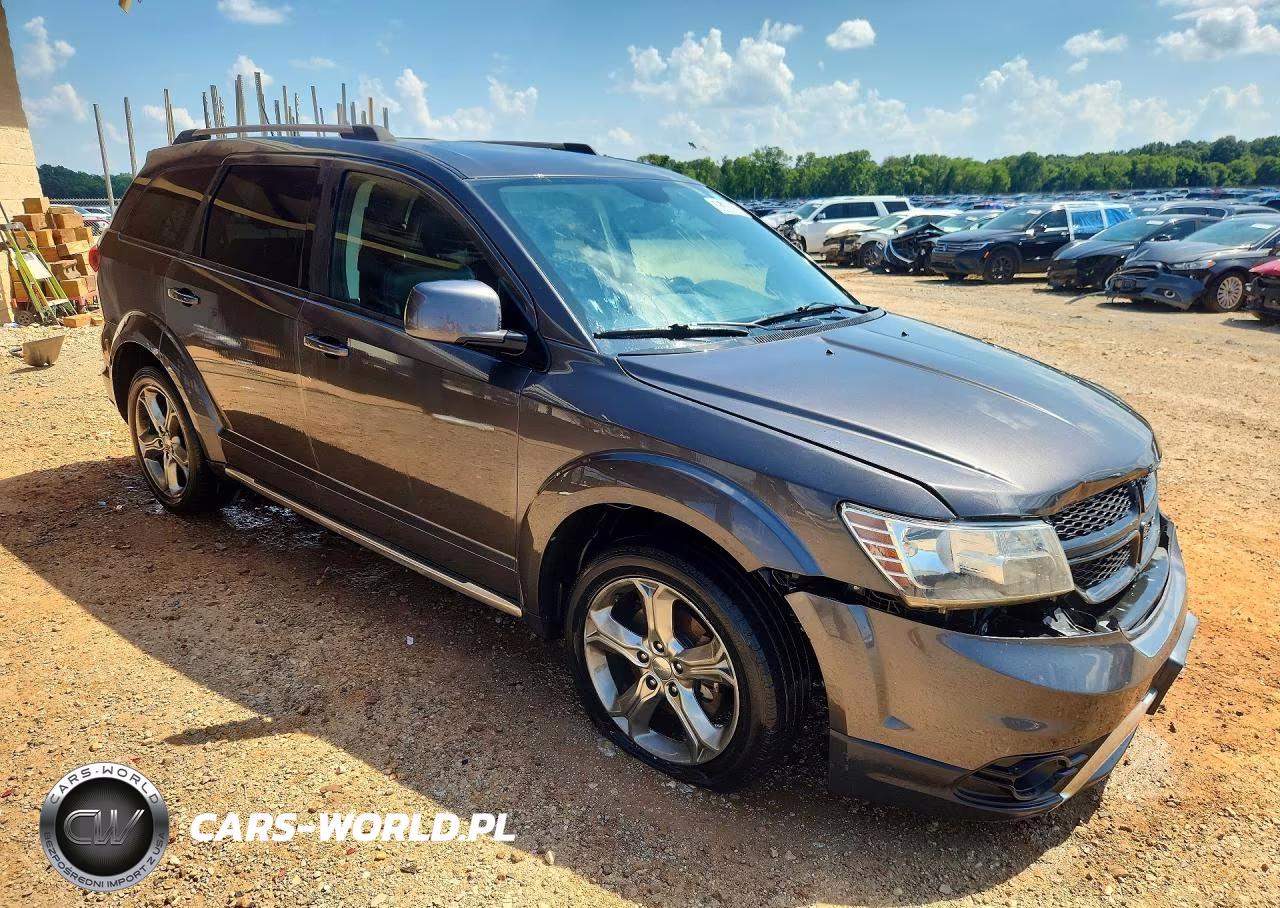 2017 Dodge Journey Crossroad VIN:3C4PDCGG7HT643810 - 4
