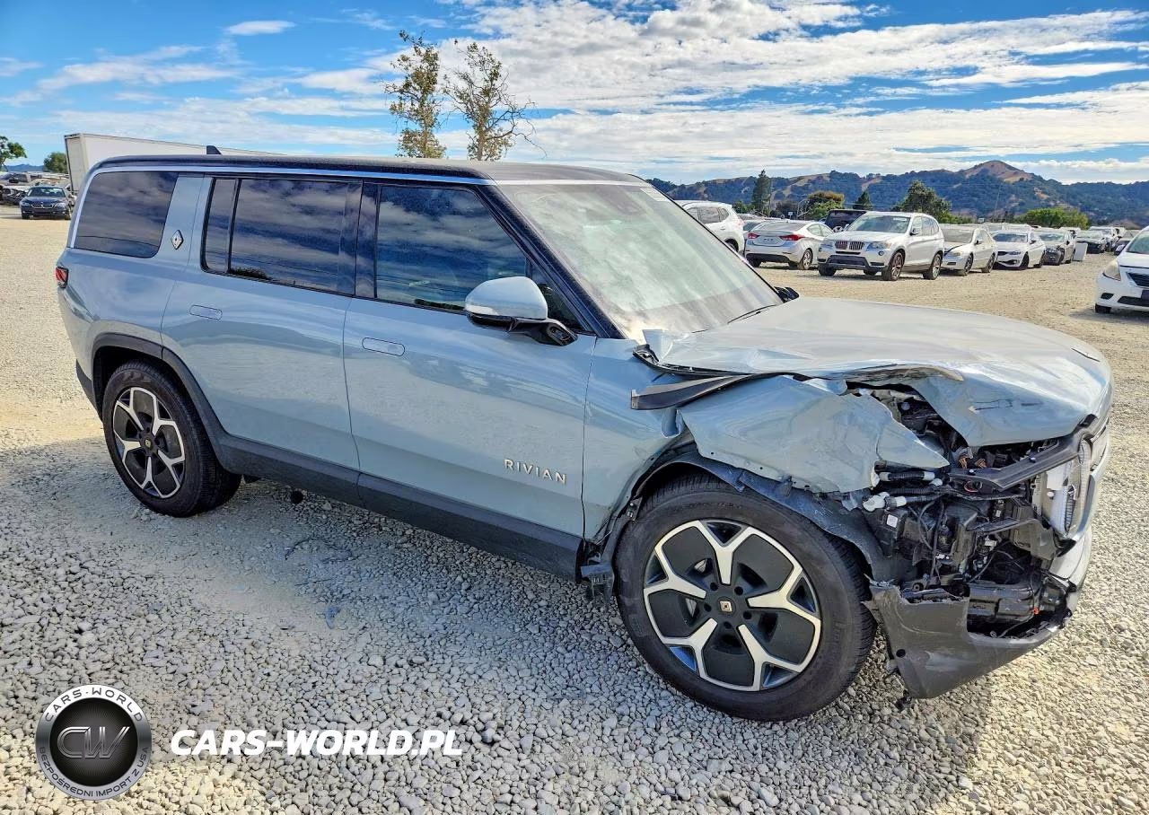 2024 Rivian R1S Adventure VIN:7PDSGBBA8RN037165 - 4