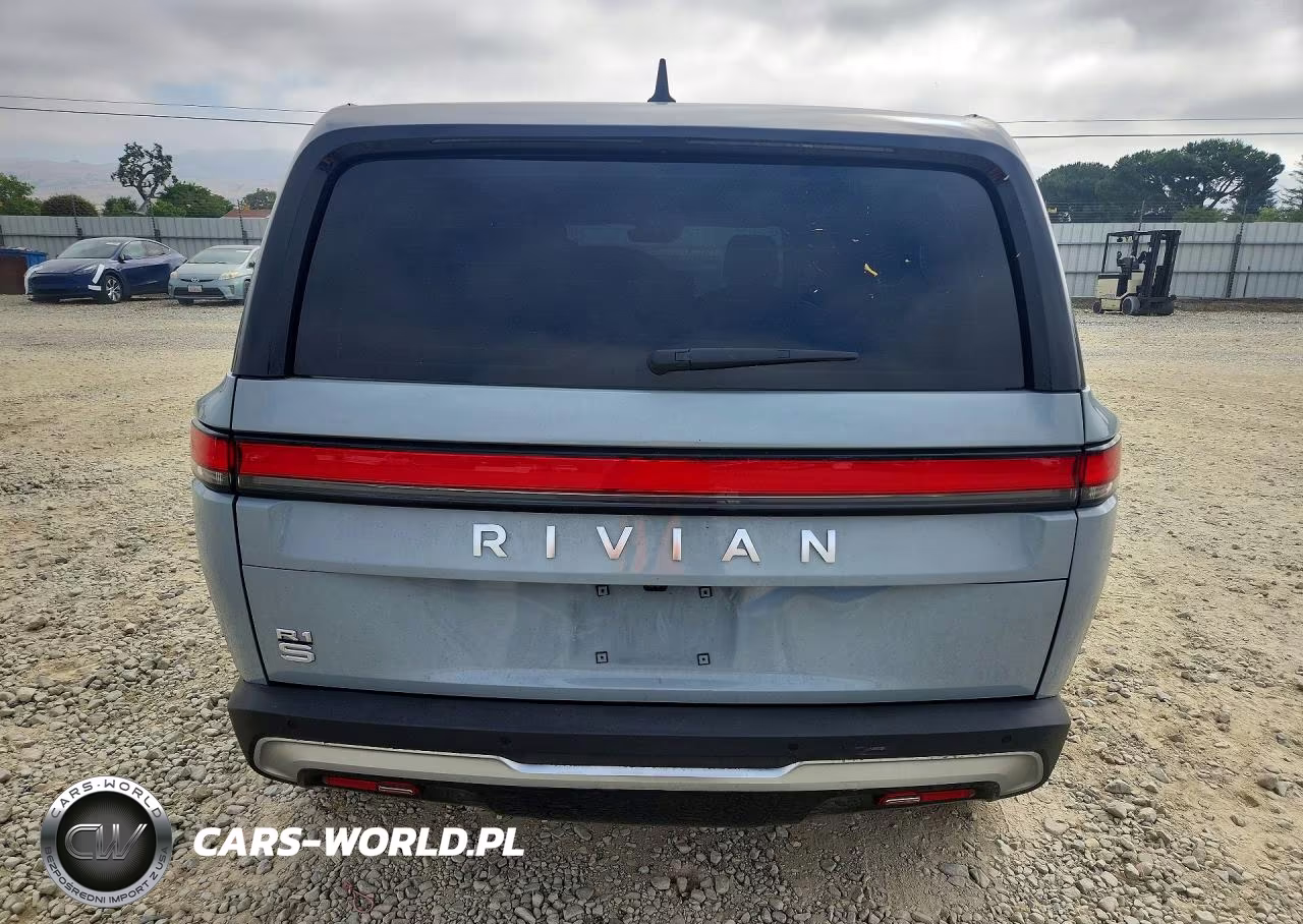 2024 Rivian R1S Adventure VIN:7PDSGBBA8RN037165 - 6