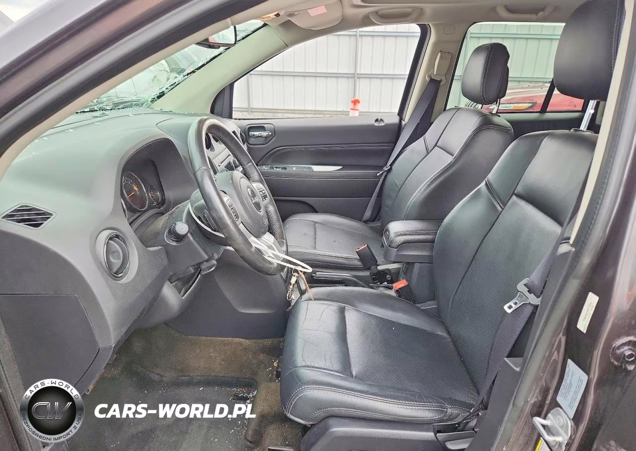 2017 Jeep Compass Latitude VIN:1C4NJDEB1HD171574 - 7
