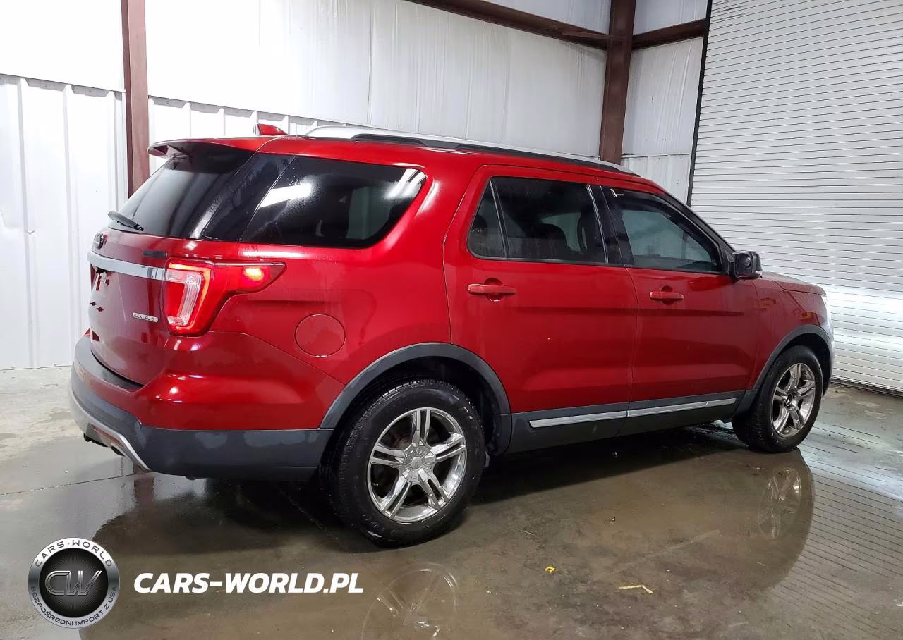 2016 Ford Explorer Xlt VIN:1FM5K7D86GGB78033 - 3